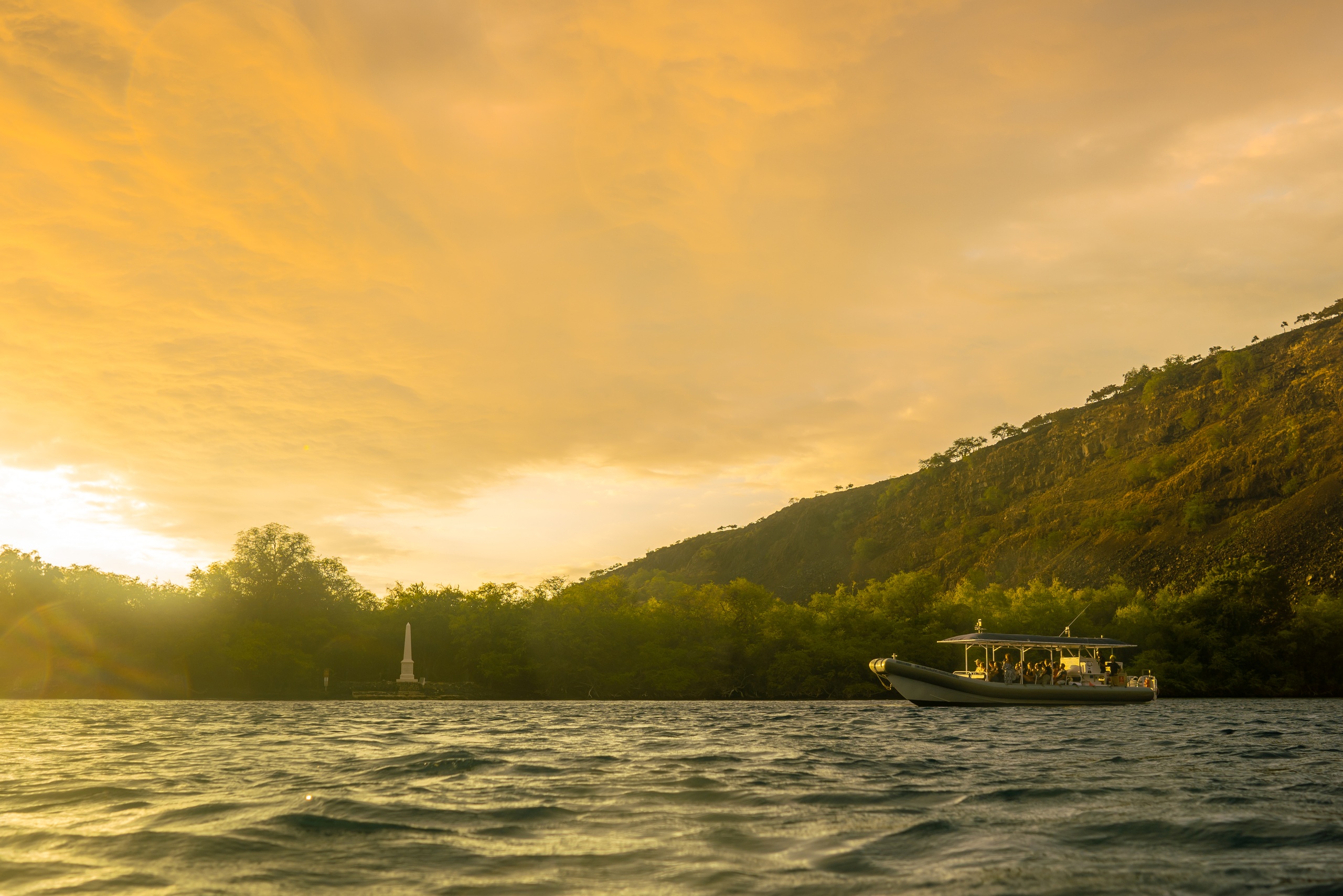 Super-Raft Sunset Tour — Body Glove Hawaii