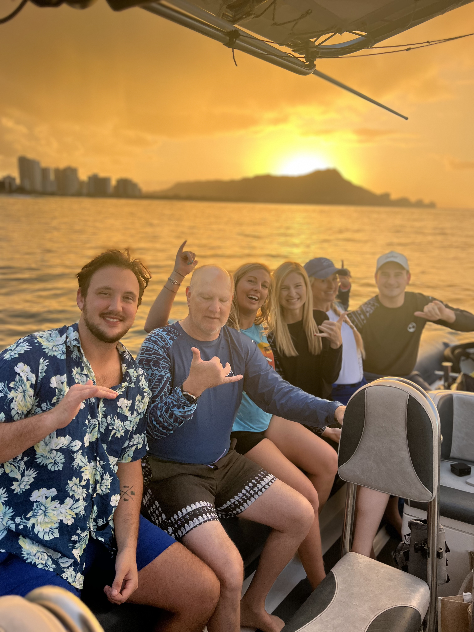 Private Waikiki Boat Tour — Captain Max Boat Tours