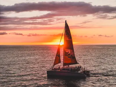Waikoloa Signature Sunset Sail with Dinner (Spirit of Aloha) — Hawaii Nautical Big Island